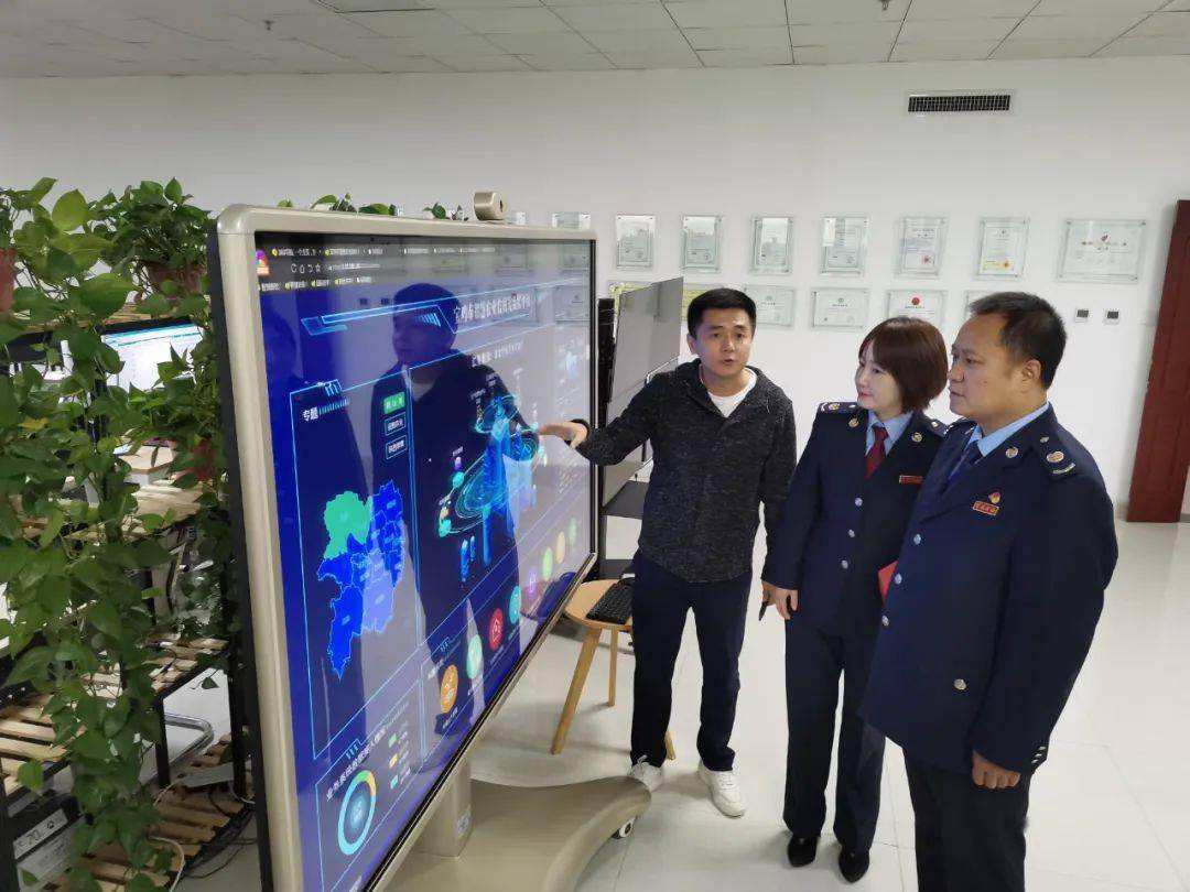 兴税平台苹果版最新学习兴税苹果版二维码-第1张图片-太平洋在线下载